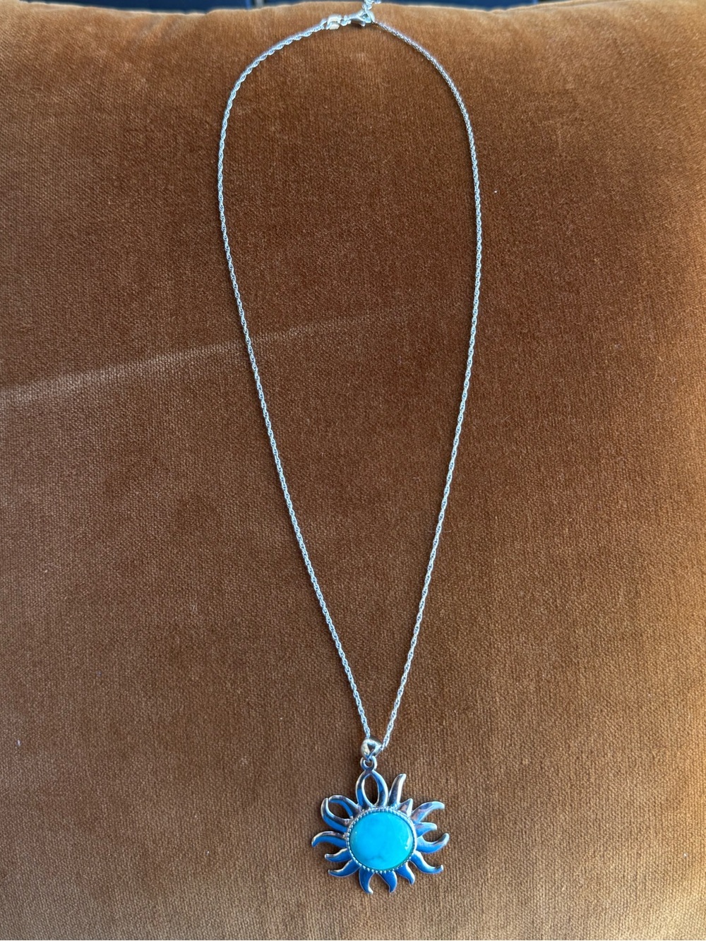ATI 925 Thailand Turquoise Sun Pendant Necklace Sterling Silver